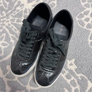 Used Hunter Green Tom Ford sneakers for Sale!